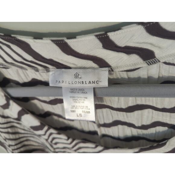 Papillon Blanc Women's Gray/Black Wavy Striped Pattern Short Sleeve Midi Dress - Picture 5 of 6